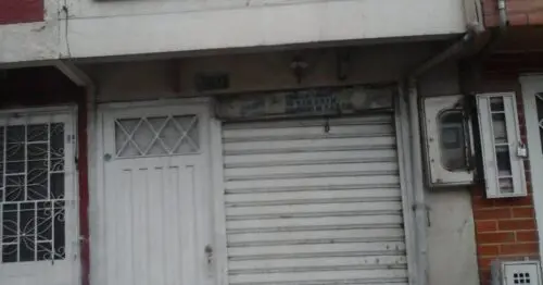 LA CASA DE ASEO Y DE TODO LA CASA DE ASEO Y DE TODO